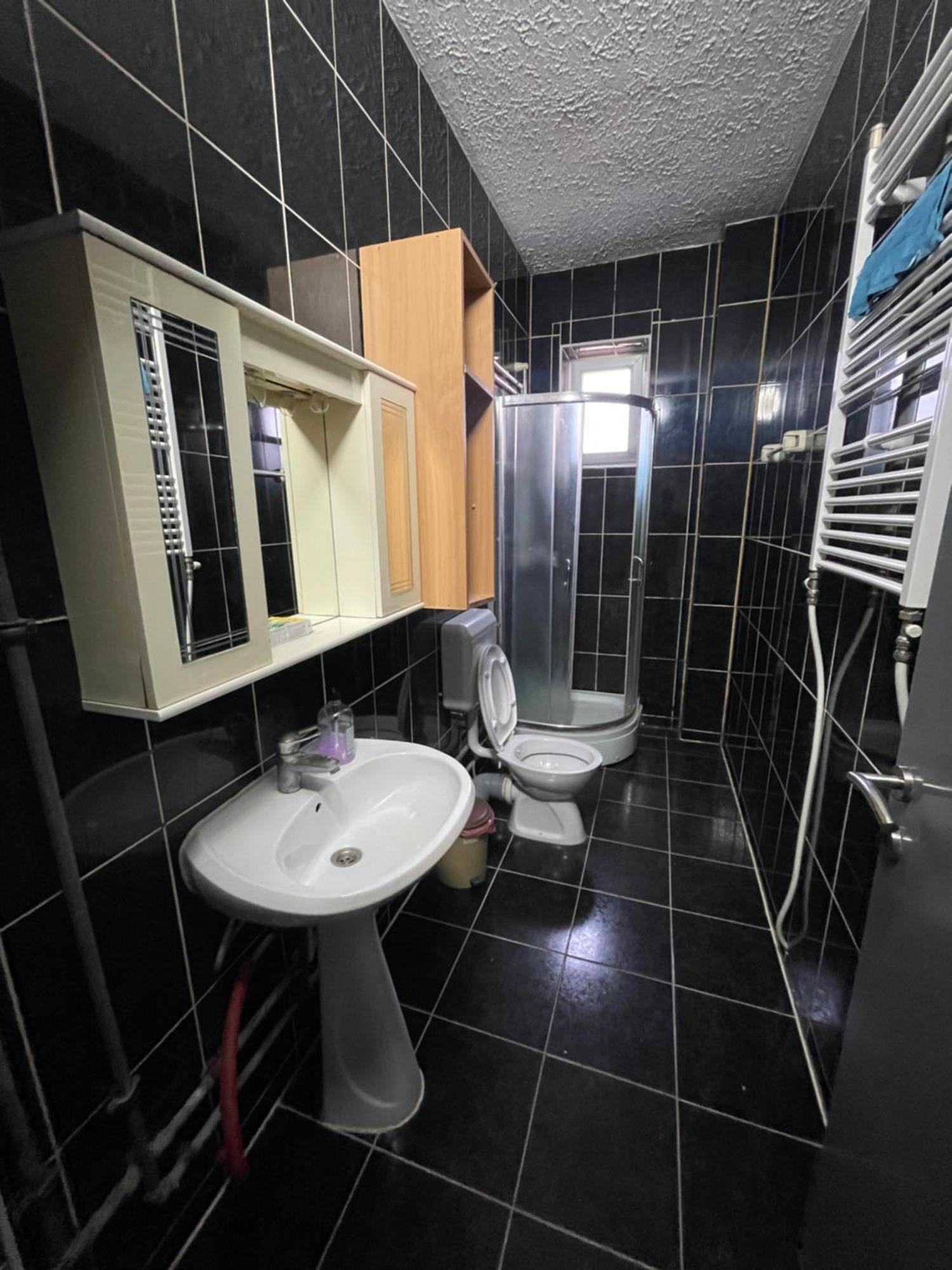 Newborn Comfort Hostel The Biggest Hostel Of Town With Best Location Priştine Dış mekan fotoğraf